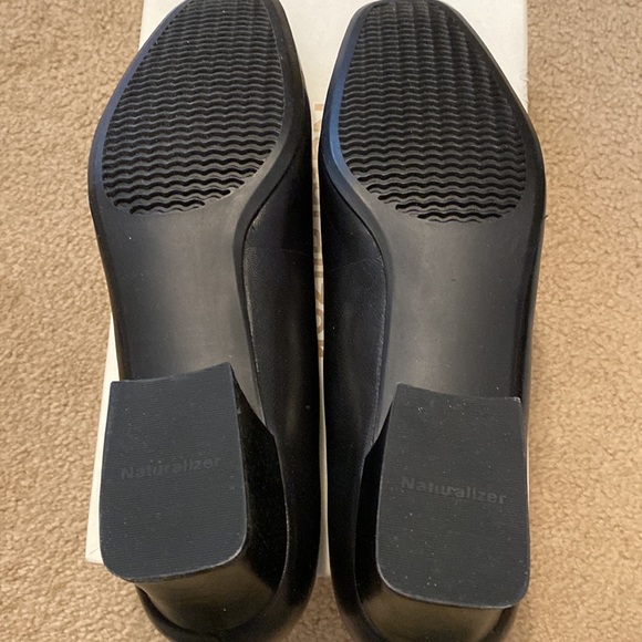 NWB - Picture 4 of 4